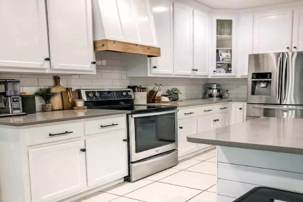 Black Kitchen Hardware with Grey Countertops