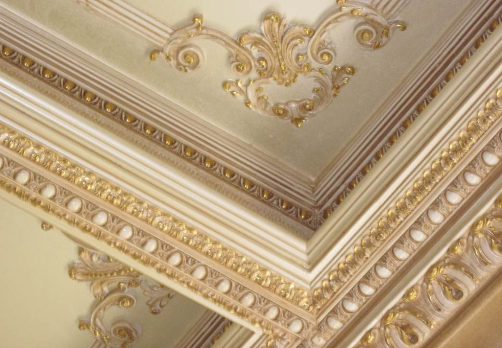 Crown Wall Molding