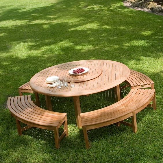Curved Bench Dining Set