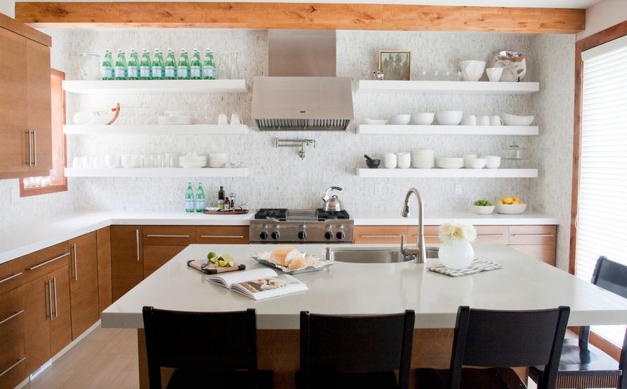 Modern, Airy Kitchen