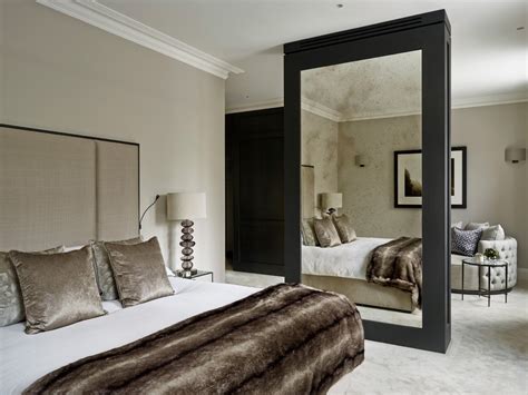 Use Mirrors to Enhance Your Room