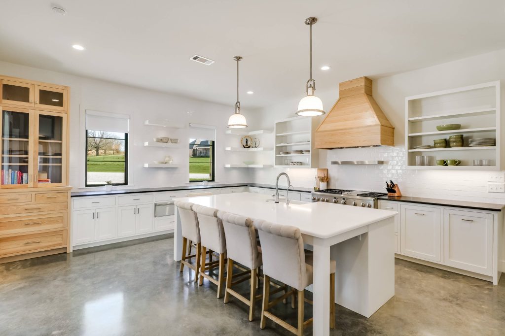 Cottage Farmhouse Kitchen with Grey Concrete Stained Floor