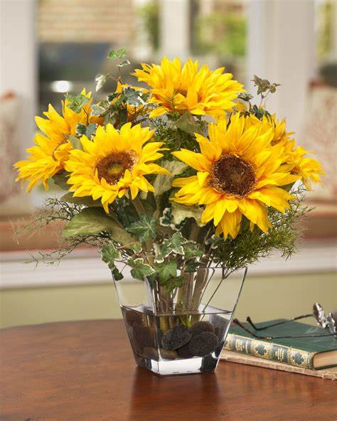 Sunflower Centerpiece