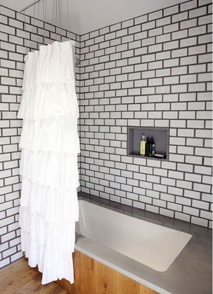 Use Contrasting Grout